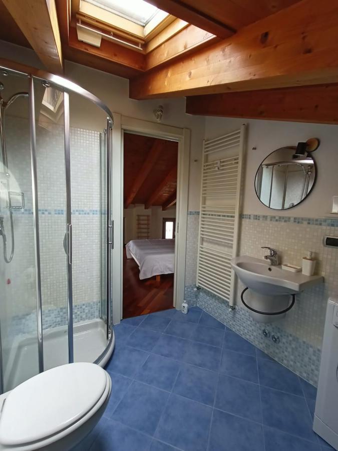 Casa Marina Lägenhet Lovere Exteriör bild