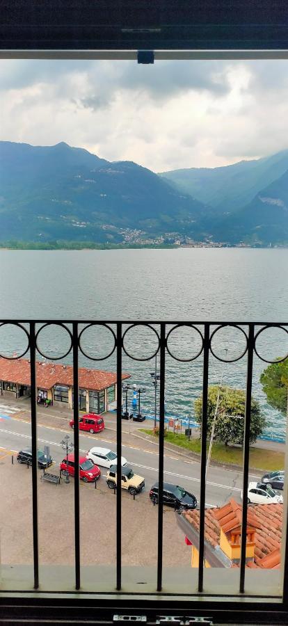 Casa Marina Lägenhet Lovere Exteriör bild